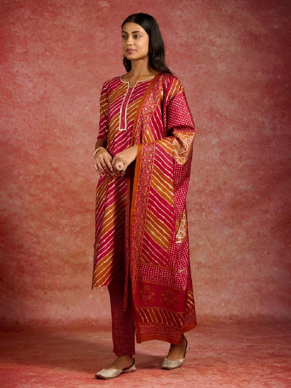 Women's Jumpsuits with Rounded CollarRed Printed Silk Blend Straight Suit With Dupatta