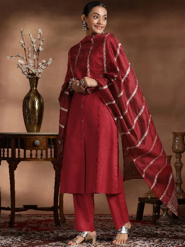 Women's Jumpsuits with Mandarin CollarMaroon Solid Cotton Blend Straight Suit With Dupatta