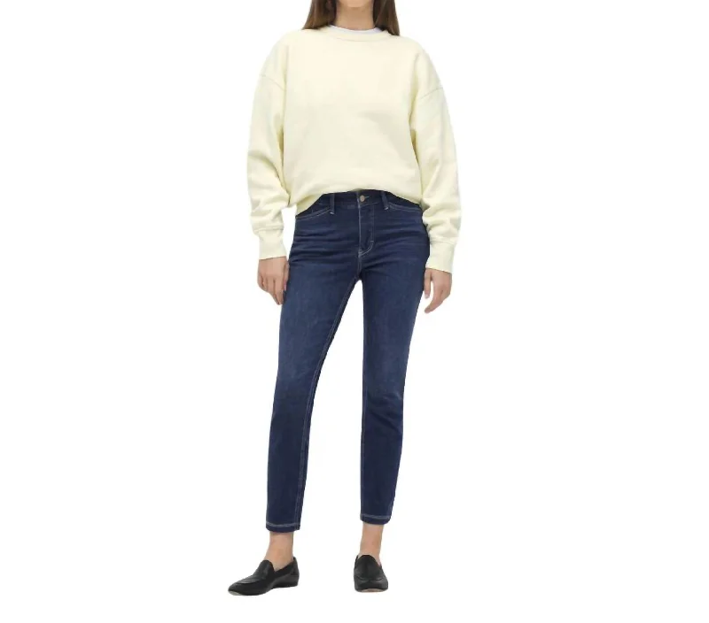 Women's Jodhpurs with Mid WaistDream Chic Crop Jean In Darkused