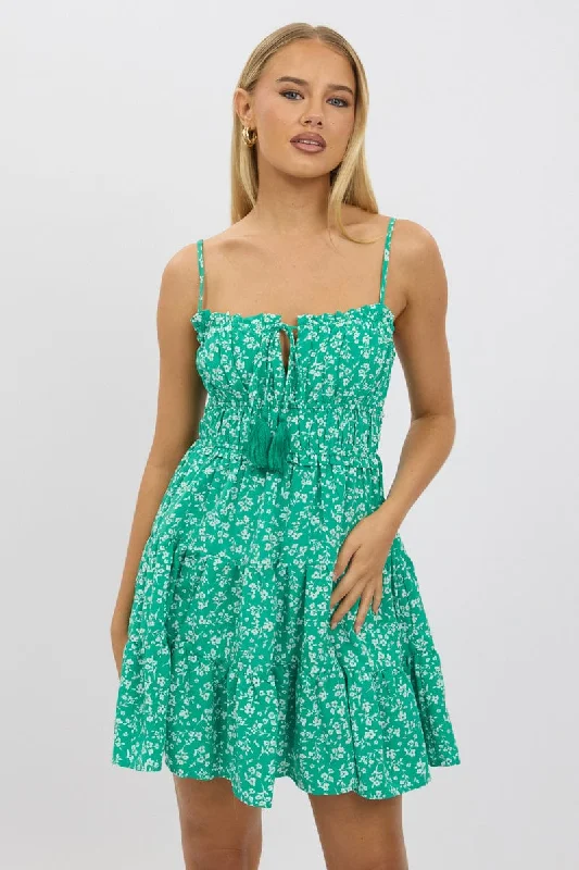 Women's V-Shaped-Neck DressesGreen Ditsy Fit And Flare Dress Mini