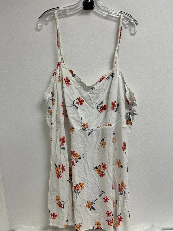 Women's Rounded-Neck DressesWhite Dress Casual Short Torrid, Size 4x