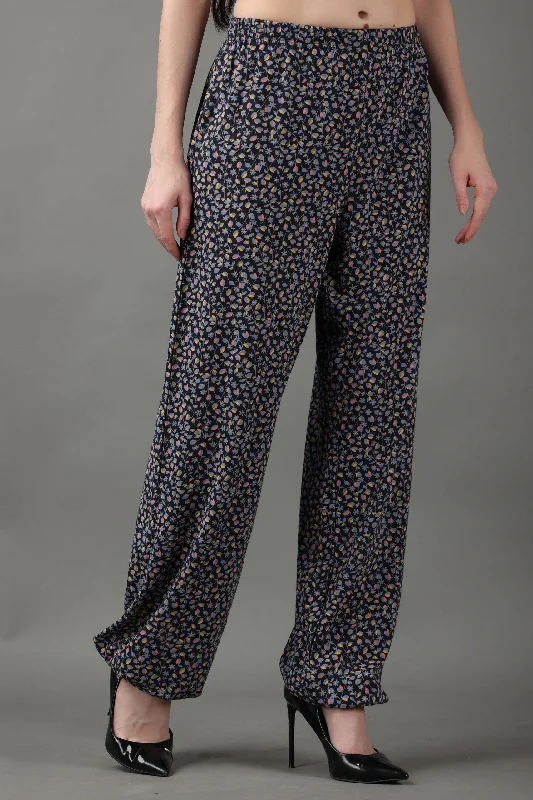 women's pajamas for a relaxing weekendNavy Blue Small Floral Printed Pyjamas